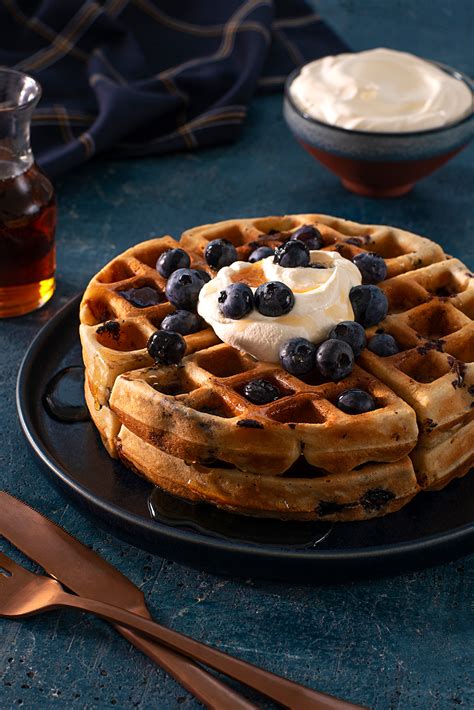 How does Waffles Diana and Blueberries fit into your Daily Goals - calories, carbs, nutrition