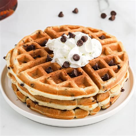 How does Waffles French with Strawberry fit into your Daily Goals - calories, carbs, nutrition