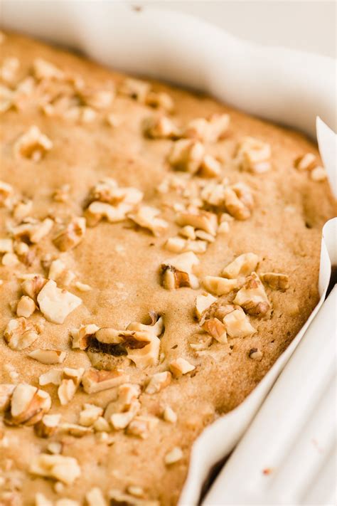 How does Walnut Blondies fit into your Daily Goals - calories, carbs, nutrition