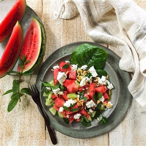 How does Watermelon Bliss Salad fit into your Daily Goals - calories, carbs, nutrition