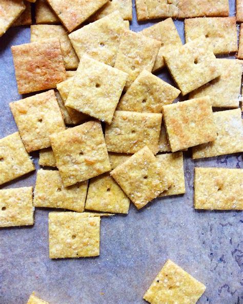 How does Wheat -N- Cheddar Crackers fit into your Daily Goals - calories, carbs, nutrition