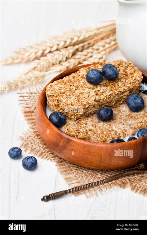 How does Wheat Bisks fit into your Daily Goals - calories, carbs, nutrition