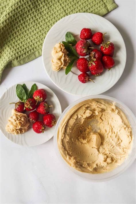 How does Whipped Peanut Spread fit into your Daily Goals - calories, carbs, nutrition