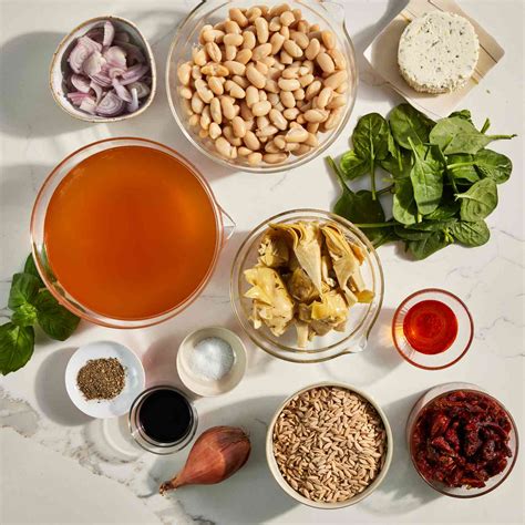 How does White Bean and Sundried Tomato Soup 16 oz fit into your Daily Goals - calories, carbs, nutrition