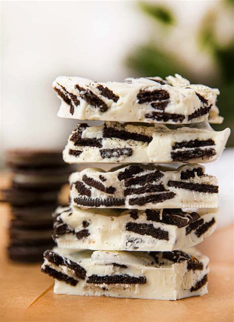 How does White Chocolate Bark fit into your Daily Goals - calories, carbs, nutrition