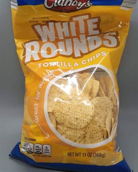 How does White Rounds Tortilla Chips fit into your Daily Goals - calories, carbs, nutrition