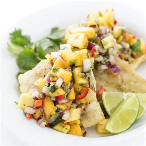 How does Whitefish with Mango Pineapple Salsa fit into your Daily Goals - calories, carbs, nutrition