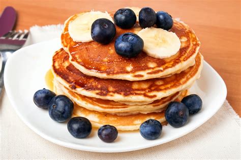 How does Whole Grain Pancakes with Walnuts (39969.0) fit into your Daily Goals - calories, carbs, nutrition