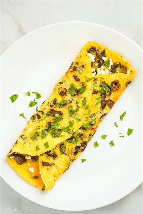 How does Whole+Sum Cheese and Mushroom Omelette fit into your Daily Goals - calories, carbs, nutrition