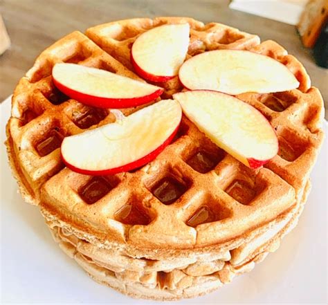 How does Whole Wheat Waffle, Apple Cinnamon Compote, Greek Yogurt, Vegetarian Sausage Patty (600V) fit into your Daily Goals - calories, carbs, nutrition