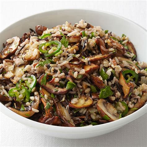 How does Wild Rice with Mushrooms fit into your Daily Goals - calories, carbs, nutrition