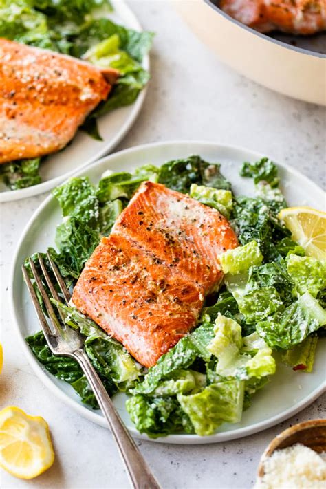 How does Wild Salmon Caesar Salad fit into your Daily Goals - calories, carbs, nutrition