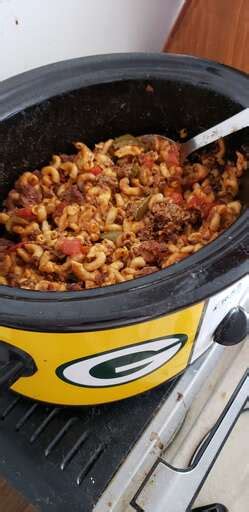 How does Wisconsin Blue Ribbon Chili fit into your Daily Goals - calories, carbs, nutrition