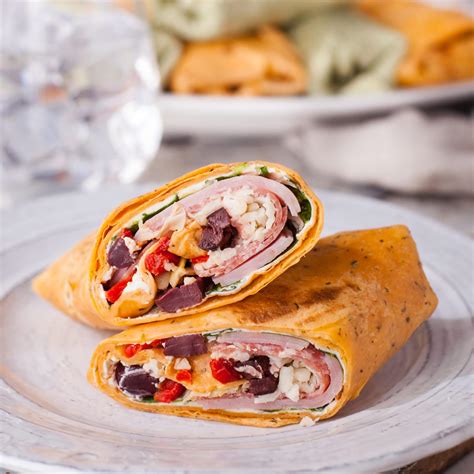 How does Wrap Antipasto 1/2 Wrap fit into your Daily Goals - calories, carbs, nutrition