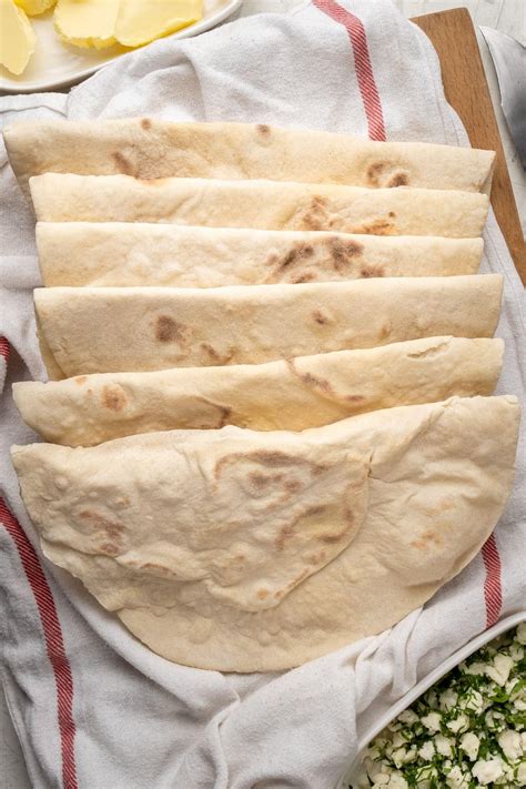 How does Wrap It Up on White Lavash fit into your Daily Goals - calories, carbs, nutrition