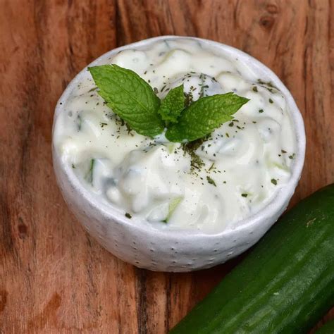 How does Yoghurt, Cucumber and Mint fit into your Daily Goals - calories, carbs, nutrition