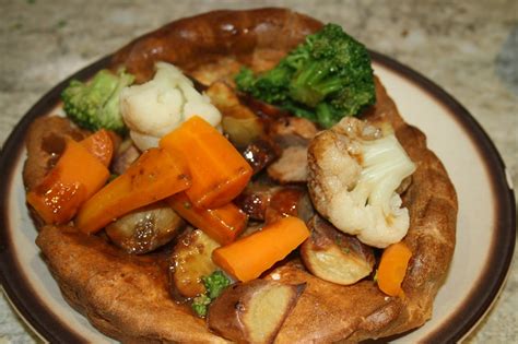 How does Yorkshire Pudding Filled with Oven Roasted Vegetables & Slow Roasted Beef fit into your Daily Goals - calories, carbs, nutrition