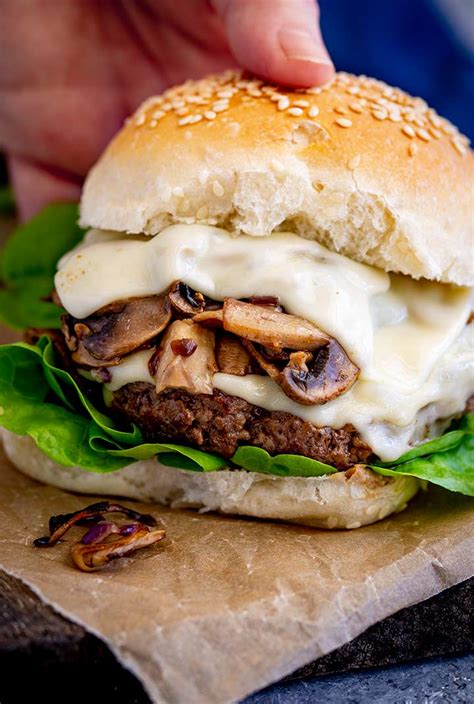 How many calories are in 325 oz mushroom swiss burger - calories, carbs, nutrition