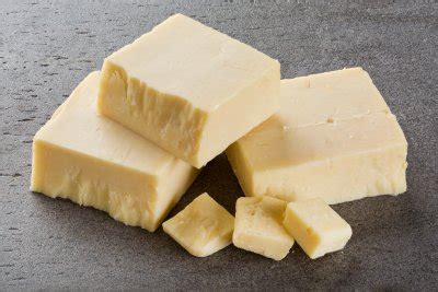 How many calories are in aged sharp white cheddar - calories, carbs, nutrition