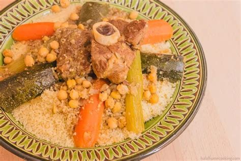 How many calories are in algerian stew with couscous - calories, carbs, nutrition