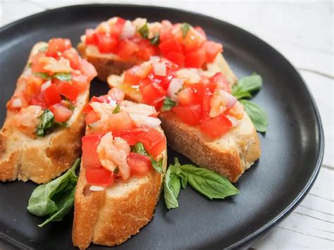 How many calories are in appetizer bruschetta hummus smoked salmon 1 ea - calories, carbs, nutrition