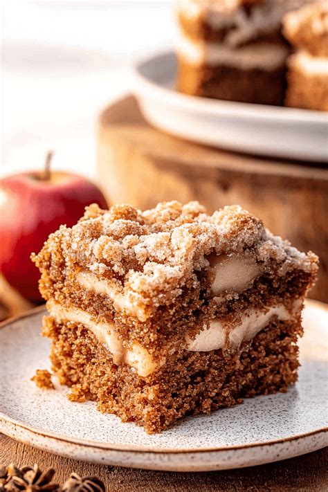 How many calories are in apple crumb cake - calories, carbs, nutrition