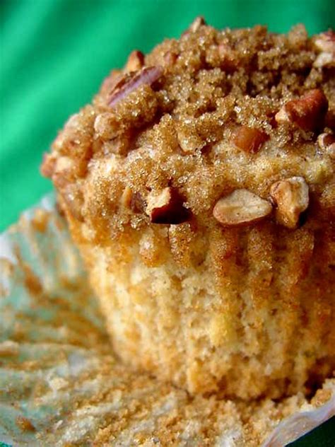 How many calories are in apple crunch muffin - calories, carbs, nutrition