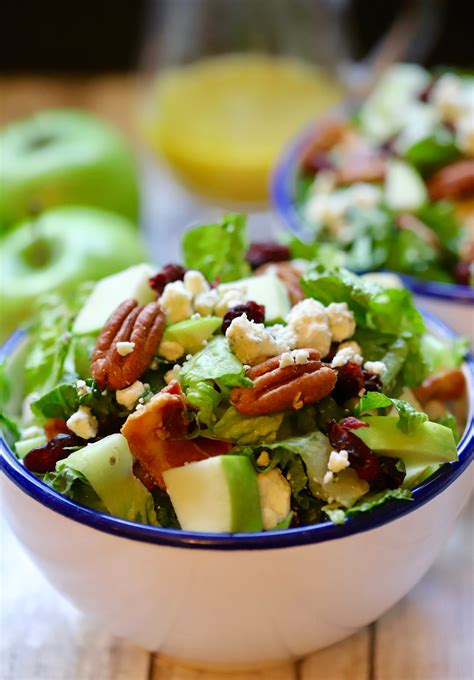 How many calories are in apple orchard and pecan salad - calories, carbs, nutrition