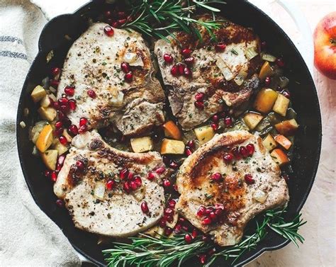 How many calories are in apple-rosemary pork over brown rice - calories, carbs, nutrition