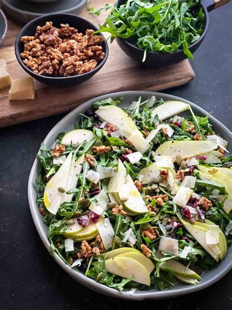 How many calories are in arugula and pear salad with figs - calories, carbs, nutrition