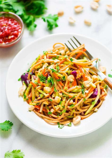 How many calories are in asian noodle pasta salad - calories, carbs, nutrition