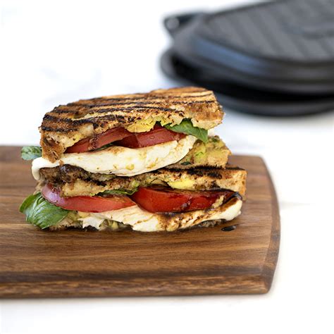 How many calories are in avocado caprese panini - calories, carbs, nutrition