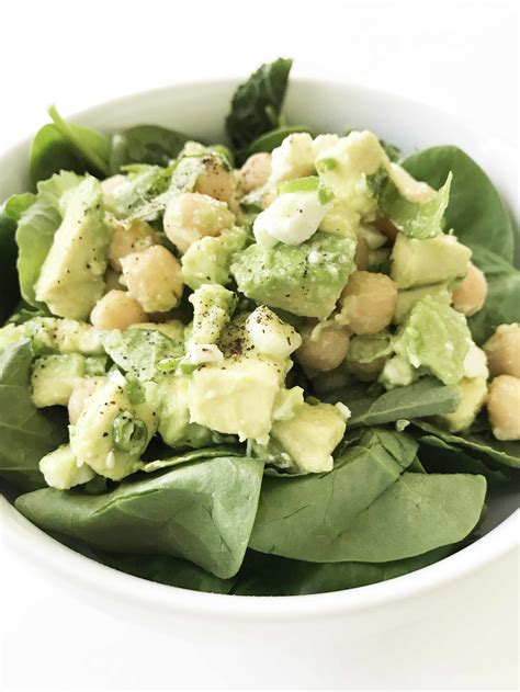 How many calories are in avocado chickpea and feta salad - calories, carbs, nutrition