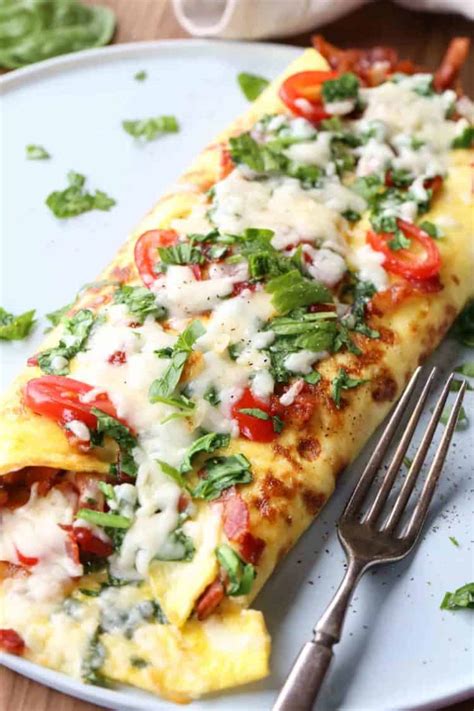 How many calories are in bacon, spinach and swiss omelet - calories, carbs, nutrition