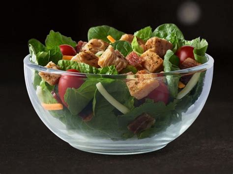 How many calories are in bacon ranch salad - calories, carbs, nutrition