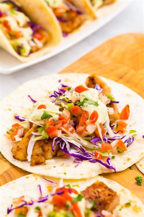 How many calories are in baja fish taco - calories, carbs, nutrition