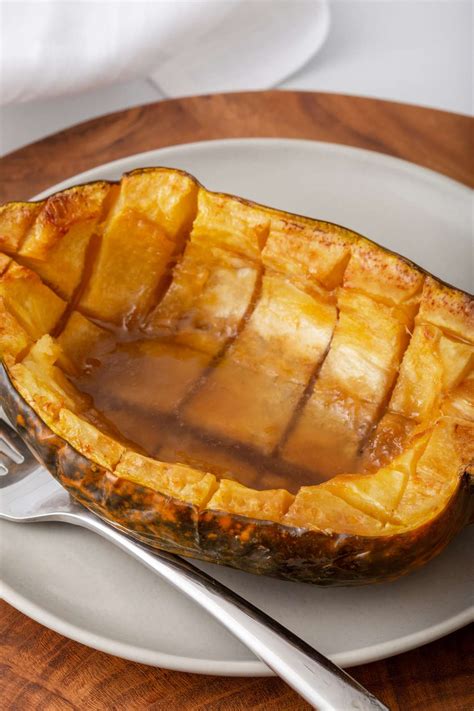 How many calories are in baked acorn squash - calories, carbs, nutrition