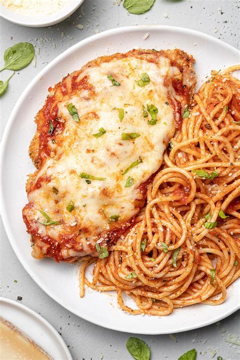 How many calories are in baked chicken parmesan with pasta and baby carrots - calories, carbs, nutrition