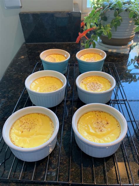 How many calories are in baked custard - calories, carbs, nutrition