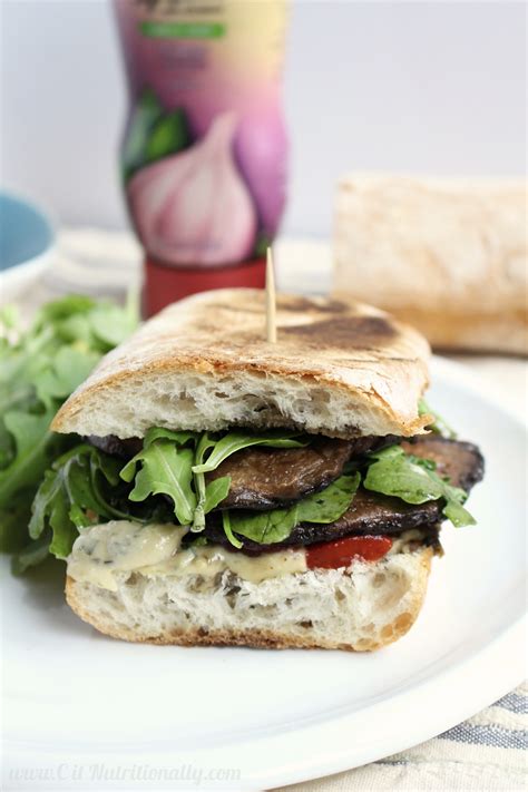 How many calories are in balsamic portabella sandwich - calories, carbs, nutrition