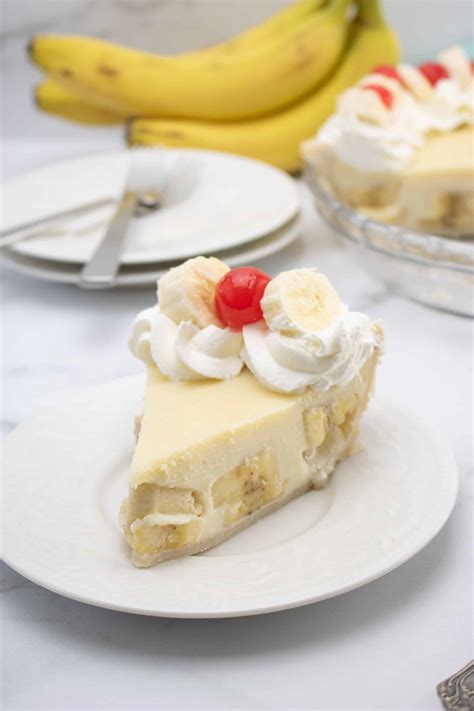 How many calories are in banana cream pie - calories, carbs, nutrition