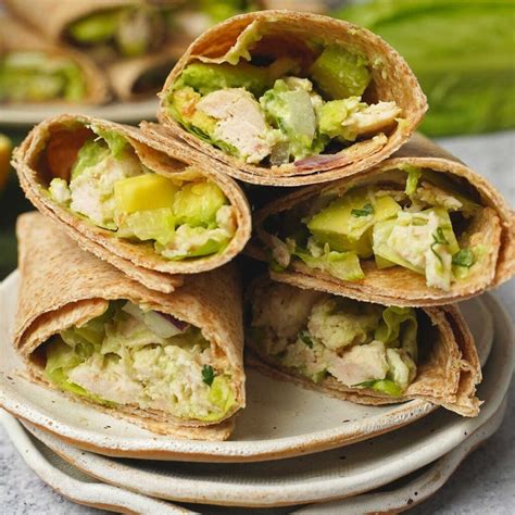 How many calories are in bbq chicken avocado wrap - calories, carbs, nutrition