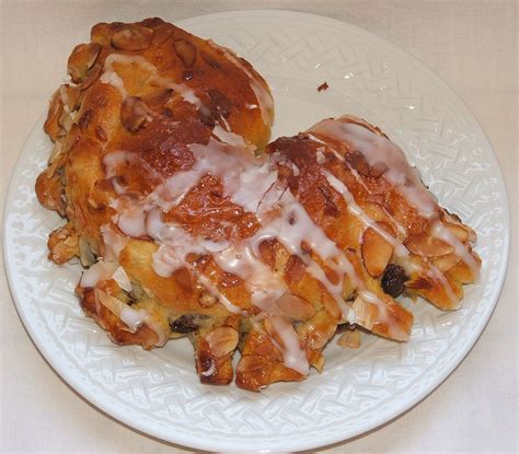 How many calories are in bear claw - calories, carbs, nutrition