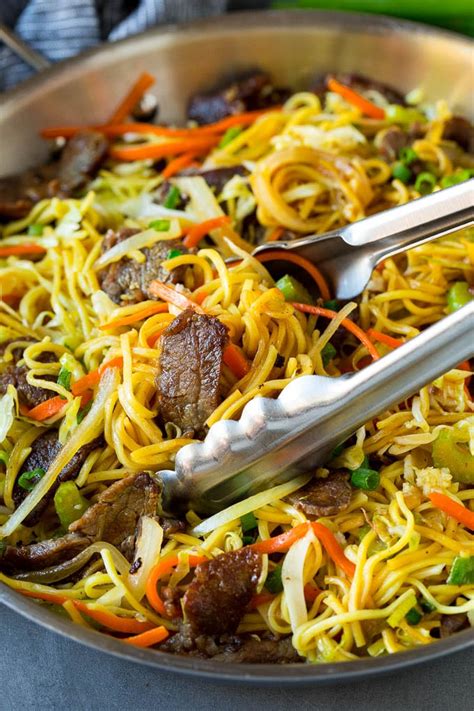 How many calories are in beef chow mein - calories, carbs, nutrition