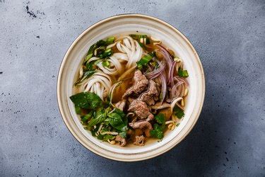 How many calories are in beef pho action station - calories, carbs, nutrition