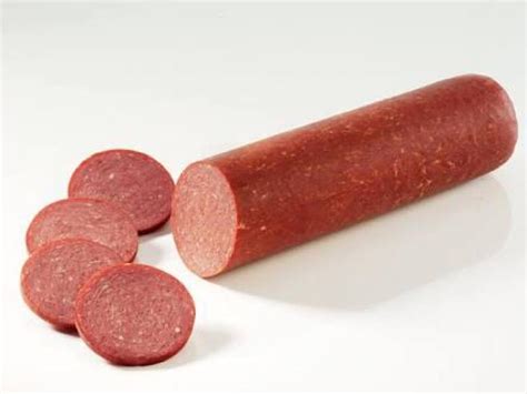 How many calories are in beef salami - calories, carbs, nutrition