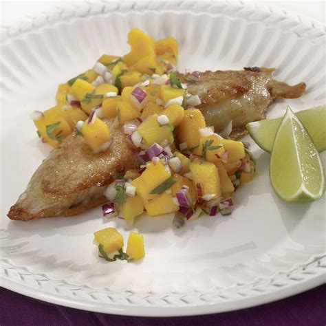 How many calories are in beer battered tilapia with mango salsa - calories, carbs, nutrition