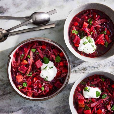 How many calories are in beet and cabbage borscht - calories, carbs, nutrition