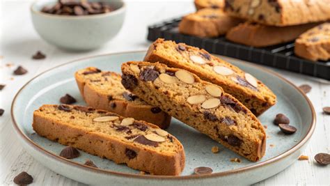 How many calories are in biscotti - chocolate almond - calories, carbs, nutrition