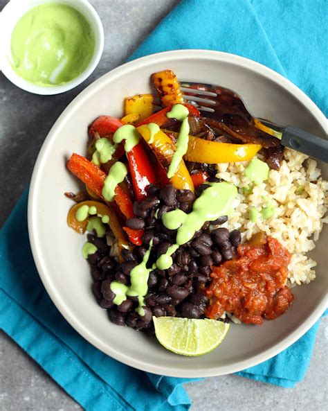 How many calories are in black bean fajita bowl - calories, carbs, nutrition